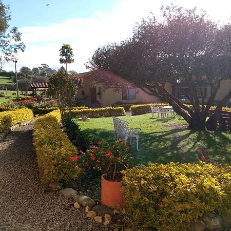 Hotel Campestre Franchesca Табио Экстерьер фото