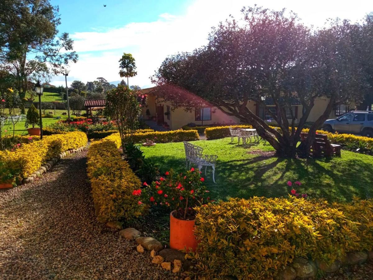 Hotel Campestre Franchesca Табио Экстерьер фото